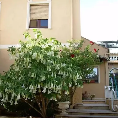 Sa Meri 'e Domu Casale Di Charme 4*